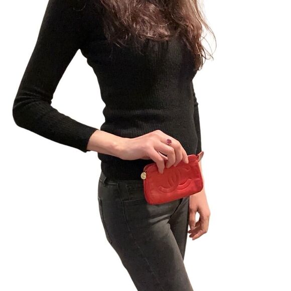 Chanel mini red leather pouch - Picture 13 of 14